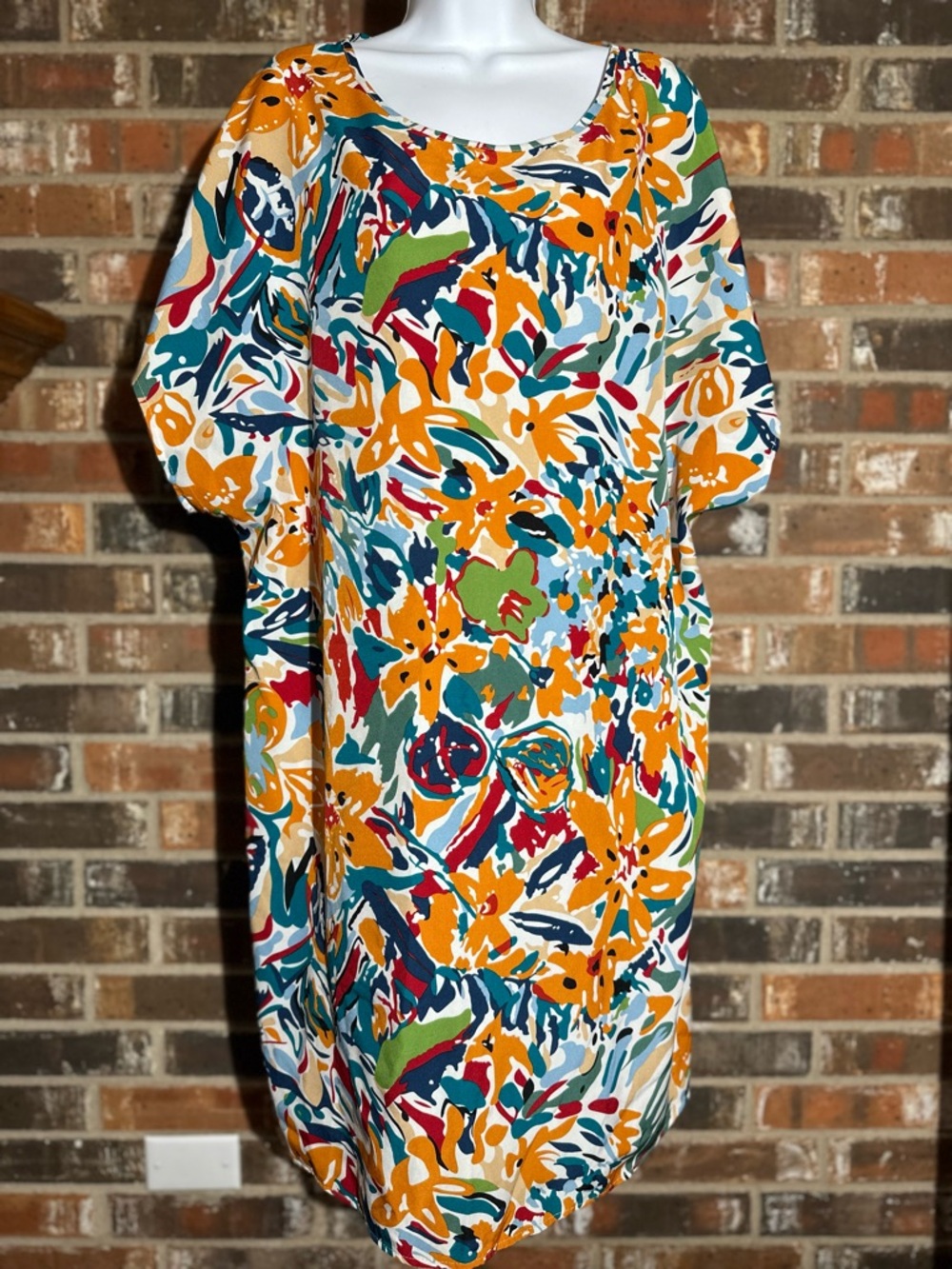 Emery Rose Multicolor Abstract Print Tunic